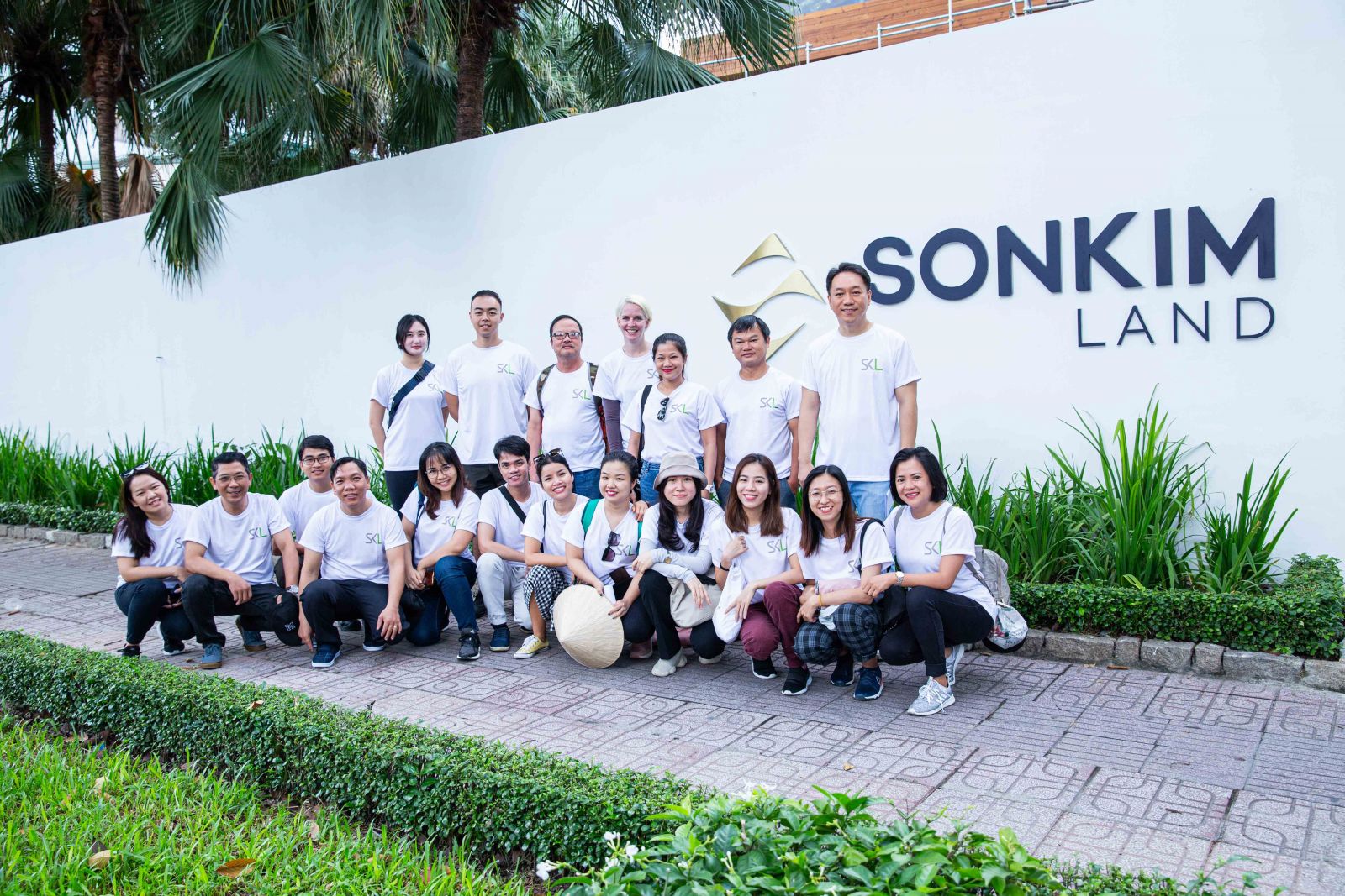 SUSTAINABLE VILLAGE: SonKim Land's CEO and employee join a hand to build a house